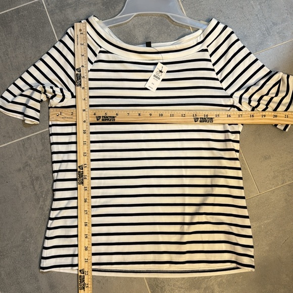 Talbots Petite striped tee size Medium Petite NWT - Picture 6 of 6